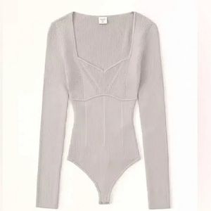 NWOT Abercrombie Corset Sweetheart Bodysuit Sweater XS